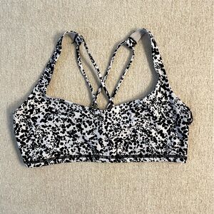 Lululemon Free to Be Bra